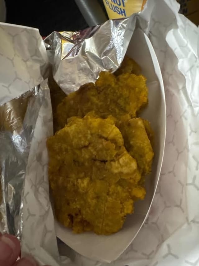 Tostones.